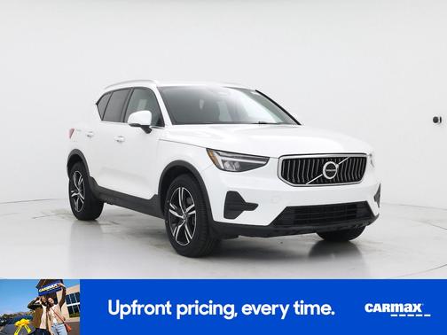 2024 Volvo XC40 B5 Core Bright Theme
