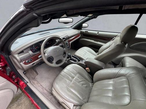 2002 Chrysler Sebring LXi