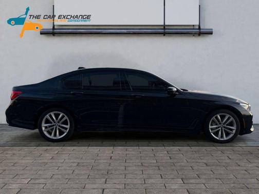2017 BMW 750 i xDrive