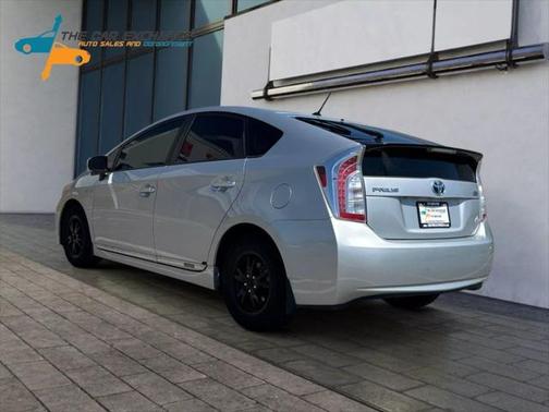 2012 Toyota Prius Two