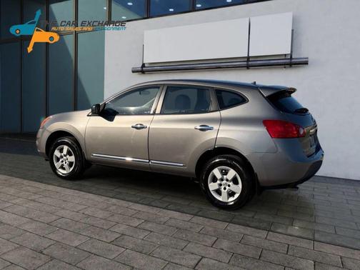 Pearl White 2012 Nissan Rogue S