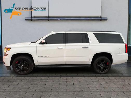 2017 Chevrolet Suburban LT