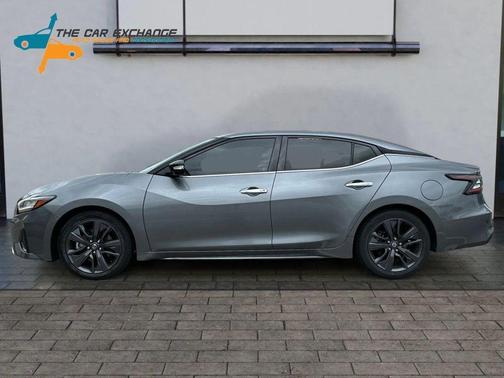 Gun Metallic 2022 Nissan Maxima SV Xtronic CVT