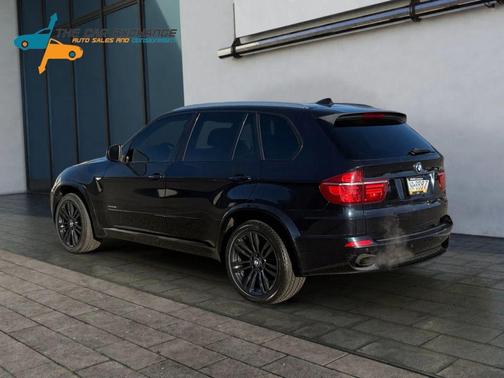 Black 2012 BMW X5 xDrive50i