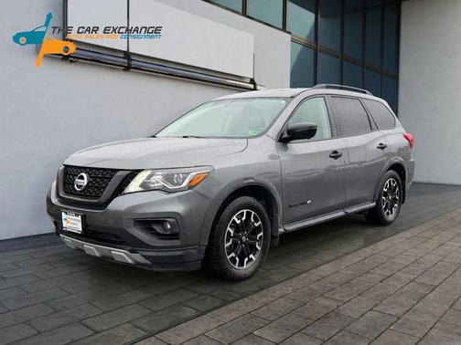 2020 Nissan Pathfinder SL 2WD