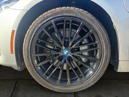 2018 BMW 530e xDrive iPerformance