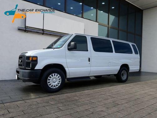 Oxford White 2012 Ford E350 Super Duty XL