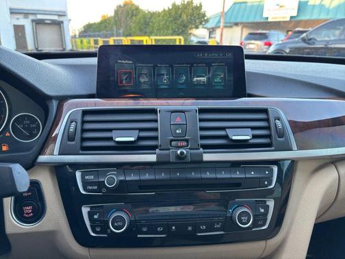 2017 BMW 330 Gran Turismo xDrive