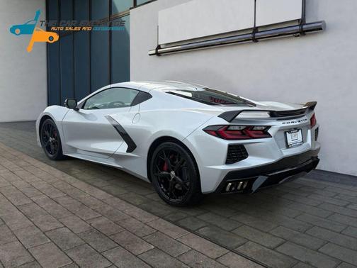 Blade Silver Metallic 2020 Chevrolet Corvette Stingray w/3LT