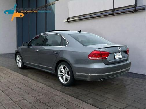 2013 Volkswagen Passat 2.0 TDI SEL Premium