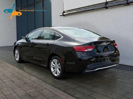 Black Clearcoat 2015 Chrysler 200 Limited