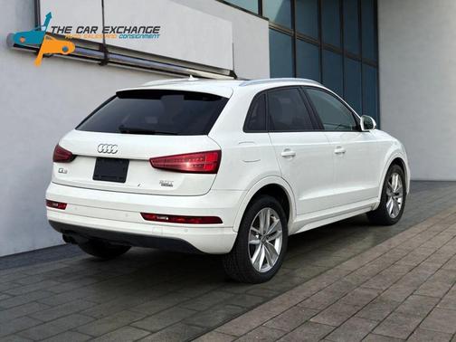 2017 Audi Q3 2.0T Premium