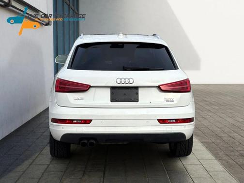 2017 Audi Q3 2.0T Premium