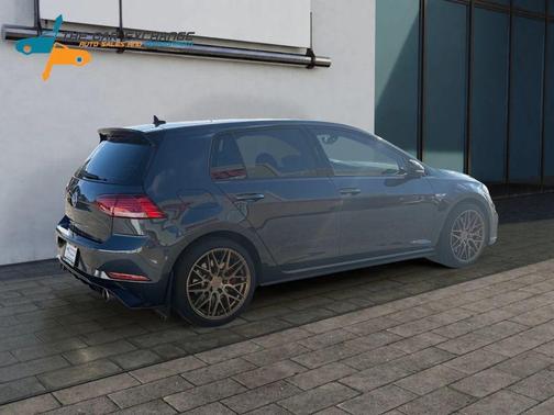 2021 Volkswagen Golf GTI 2.0T SE DSG