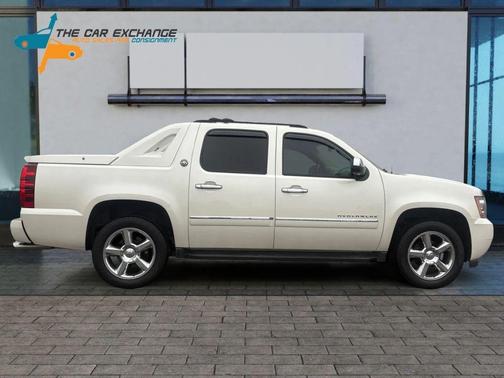 2013 Chevrolet Avalanche LTZ
