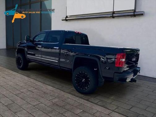 2015 GMC Sierra 2500 Denali