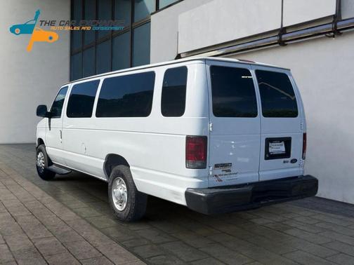 Oxford White 2012 Ford E350 Super Duty XL