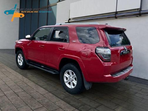 2016 Toyota 4Runner SR5 Sport Utility 4D