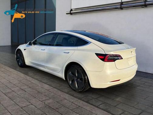 2020 Tesla Model 3 Long Range