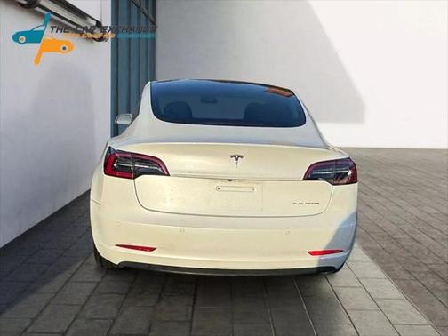 2020 Tesla Model 3 Long Range