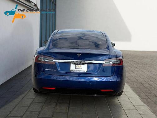 2016 Tesla Model S 75D
