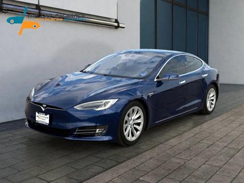 2016 Tesla Model S 75D