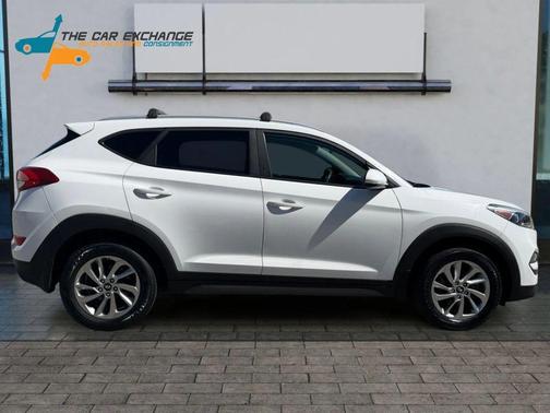 Dazzling White 2016 Hyundai TUCSON Sport