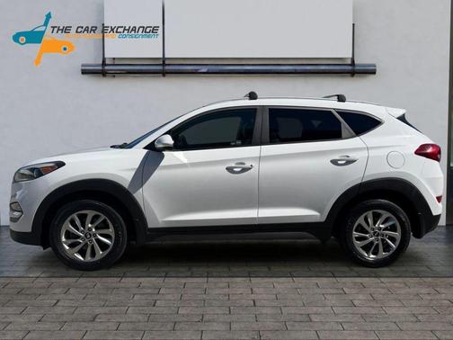 Dazzling White 2016 Hyundai TUCSON Sport
