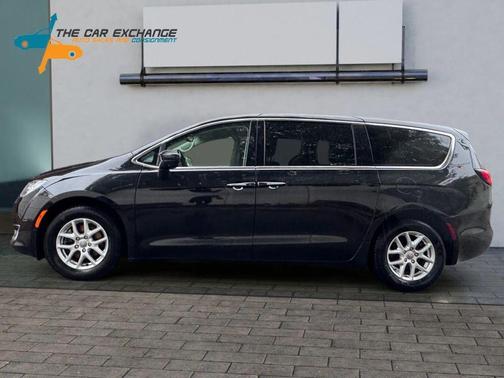 2020 Chrysler Pacifica Touring