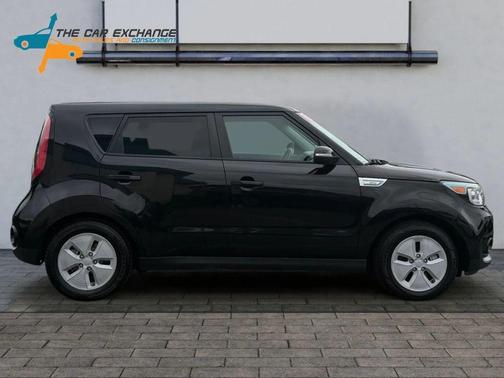 2016 Kia Soul EV Base