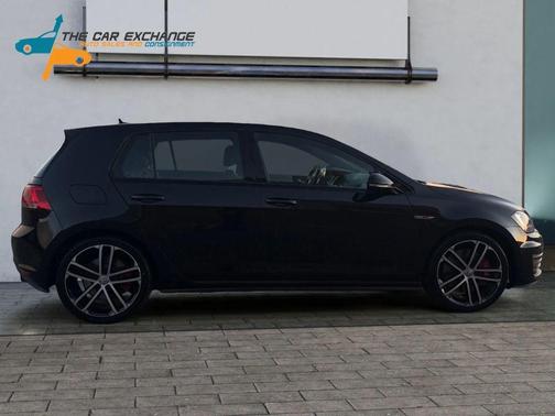 2017 Volkswagen Golf GTI 2.0T S 4-Door