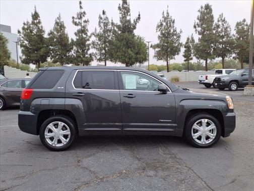 2017 GMC Terrain SLE-1
