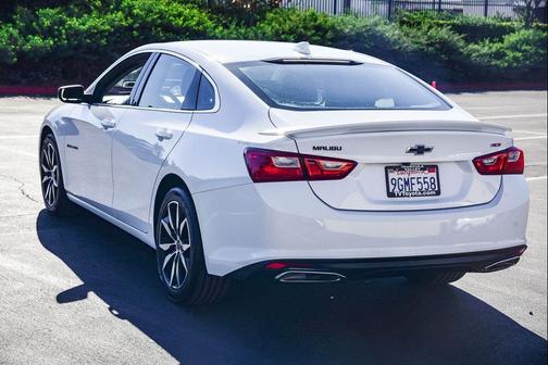 2023 Chevrolet Malibu FWD RS