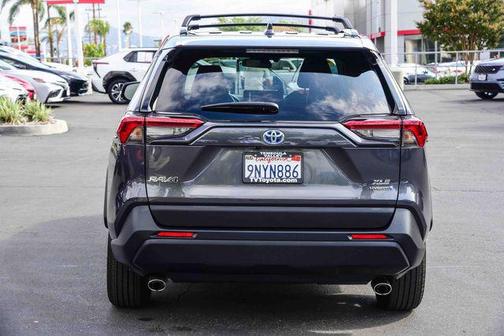 2024 Toyota RAV4 Hybrid XLE Premium