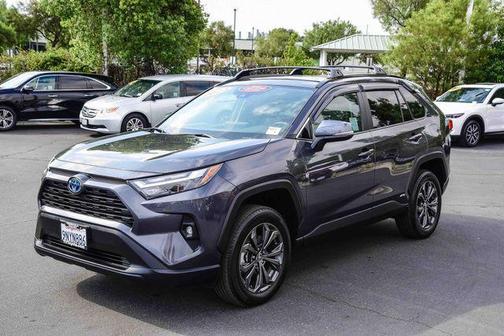2024 Toyota RAV4 Hybrid XLE Premium