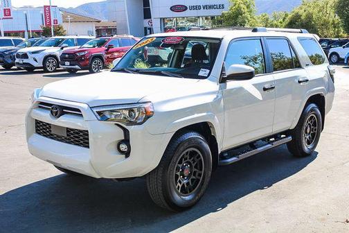 2023 Toyota 4Runner SR5
