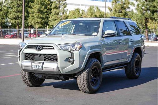 Lunar Rock 2022 Toyota 4Runner TRD Off Road Premium