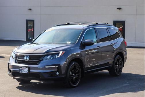 Gray 2022 Honda Pilot 2WD Special Edition