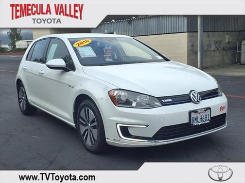 2016 Volkswagen e-Golf SE