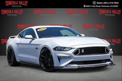 Oxford White 2019 Ford Mustang GT Premium