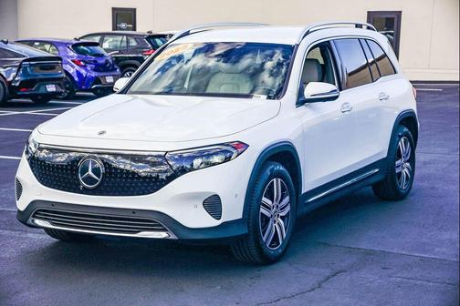 2025 Mercedes-Benz EQB 250 Base