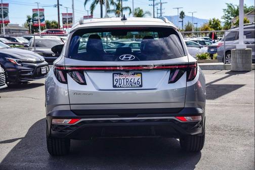 2023 Hyundai TUCSON SEL