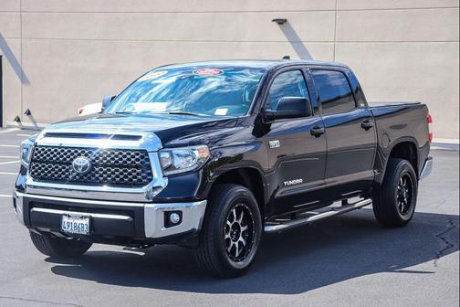 Midnight Black Metallic 2020 Toyota Tundra SR5
