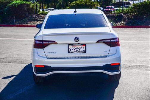 2024 Volkswagen Jetta 1.5T SE