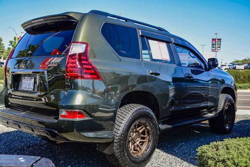 2022 Lexus GX 460 Base