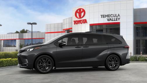 2025 Toyota Sienna XSE 7 Passenger