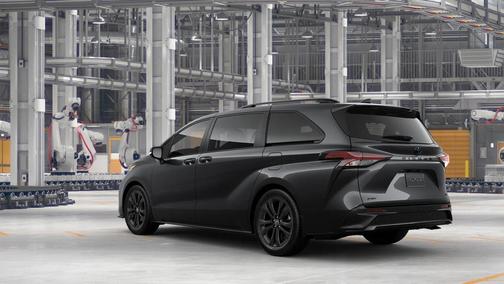 2025 Toyota Sienna XSE 7 Passenger