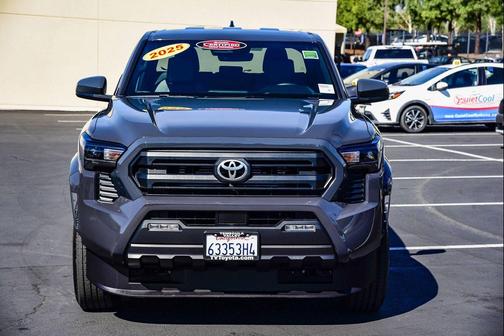 2025 Toyota Tacoma SR5