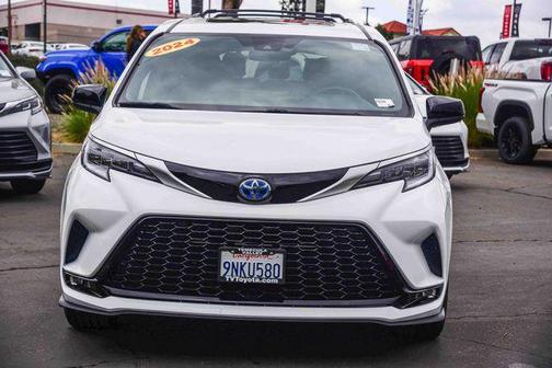 2024 Toyota Sienna XSE 7 Passenger