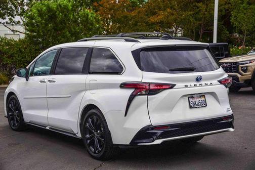 2024 Toyota Sienna XSE 7 Passenger